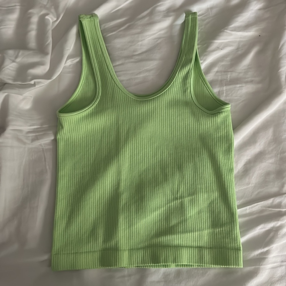 Lime Green Ribbed Tank Top - Picture 2 of 2